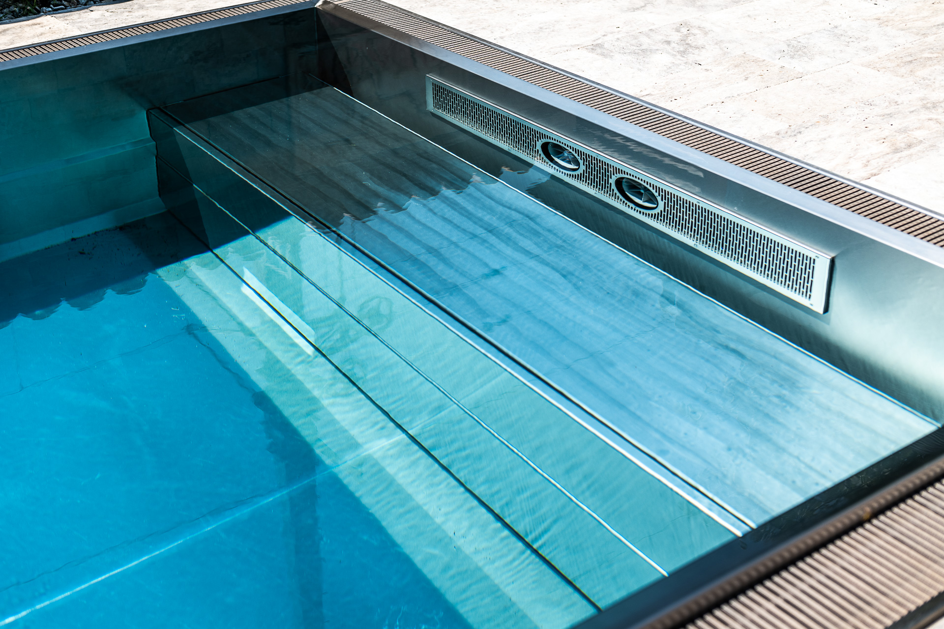 Edelstahlpool Fertigbecken von AQA Steel