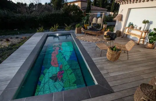 Multimediapool von AQA Steel