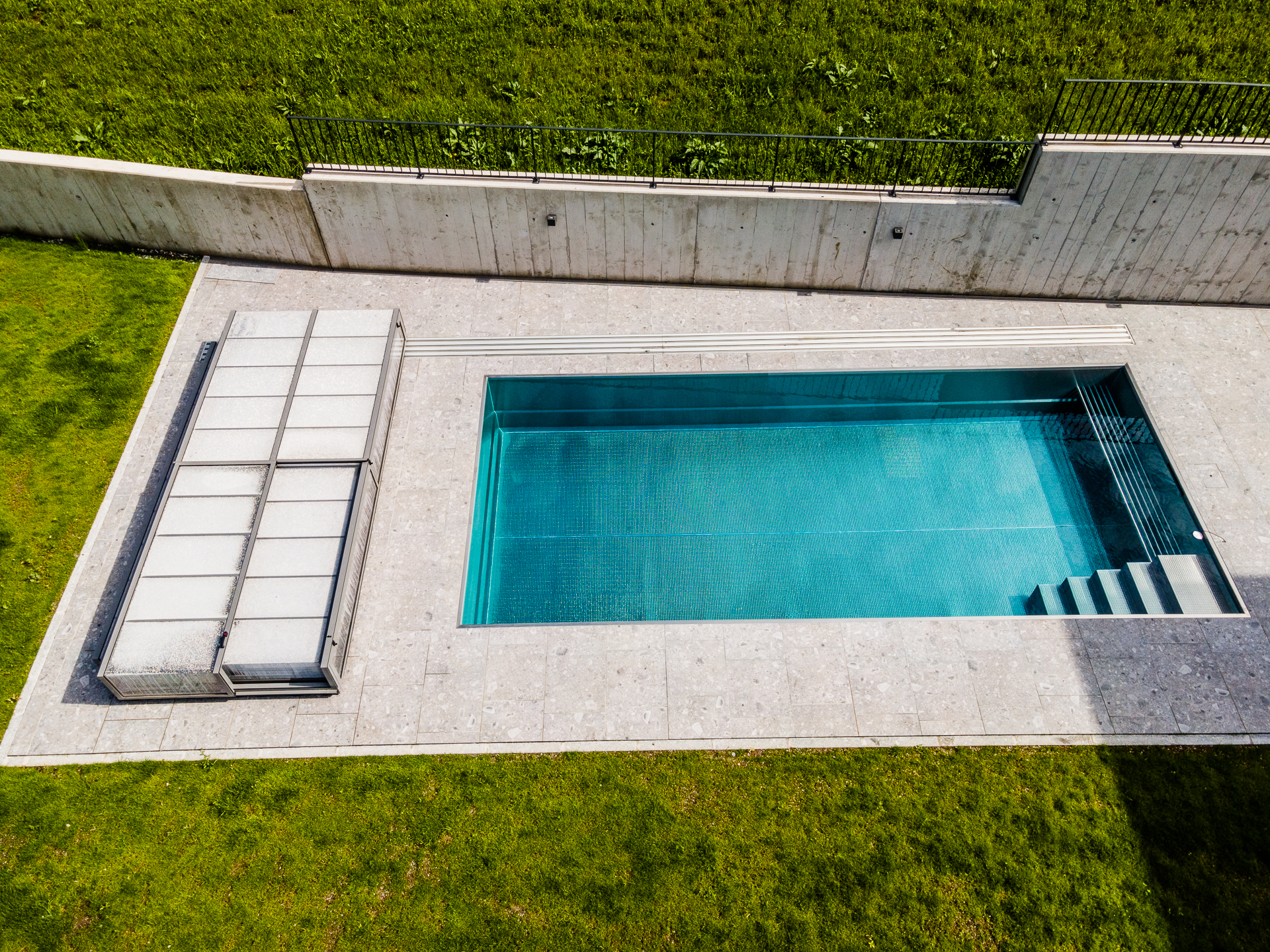 AQA Steel Produktsets und Aktionen