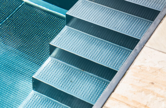 Pool-Einstiege von AQA Steel